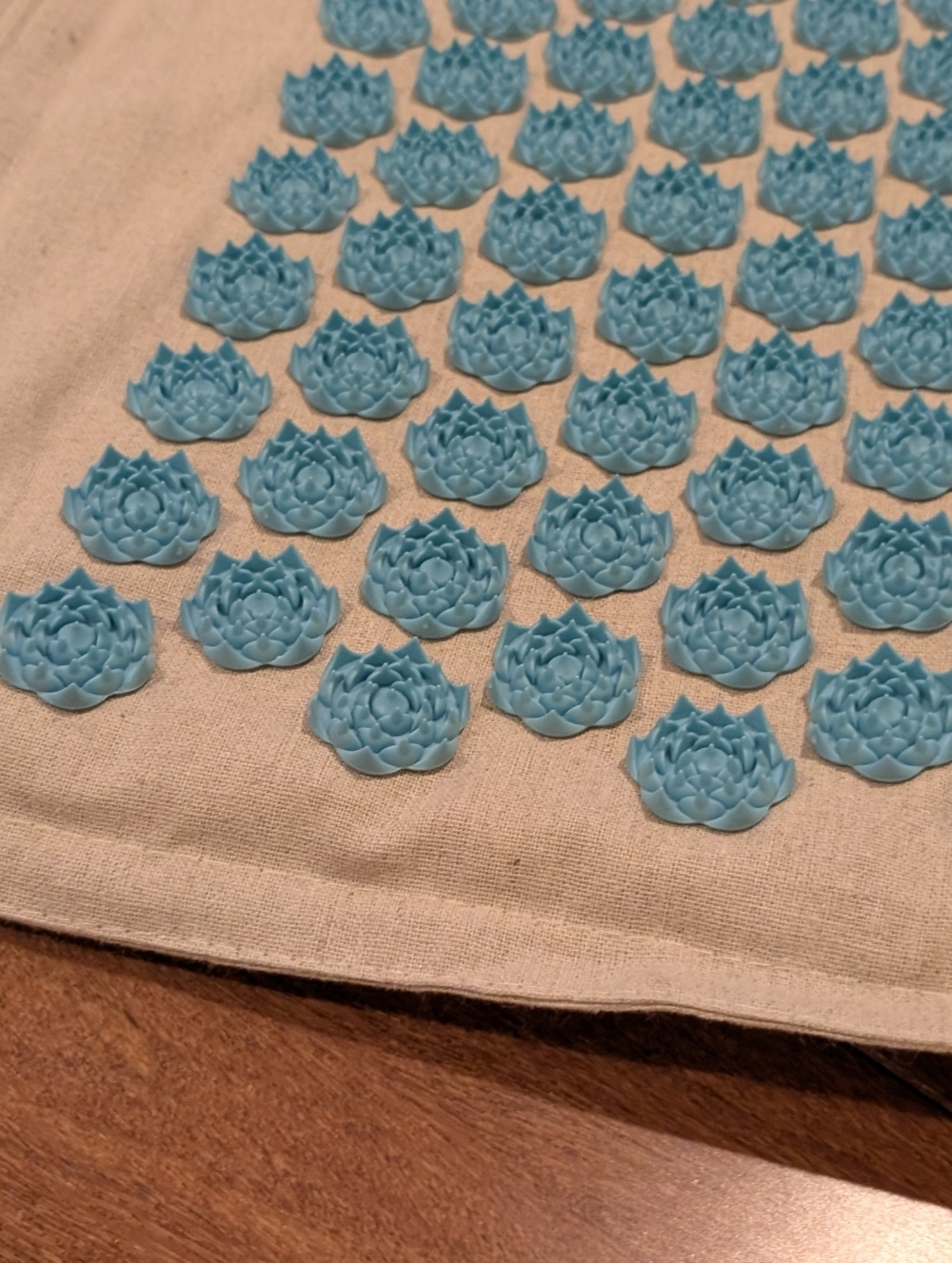 Lotus spike Accupressure Massage  mat + pillow - Picture 2 of 7